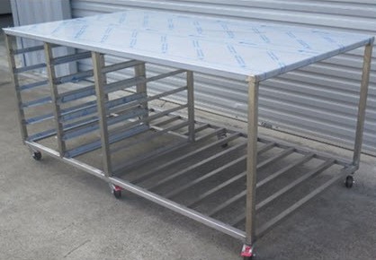 Mobile Stainless Steel Workbench With Tray Racks