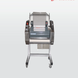 *FILE PHOTO* MOFFAT VM404 - Miracle Bread Moulder